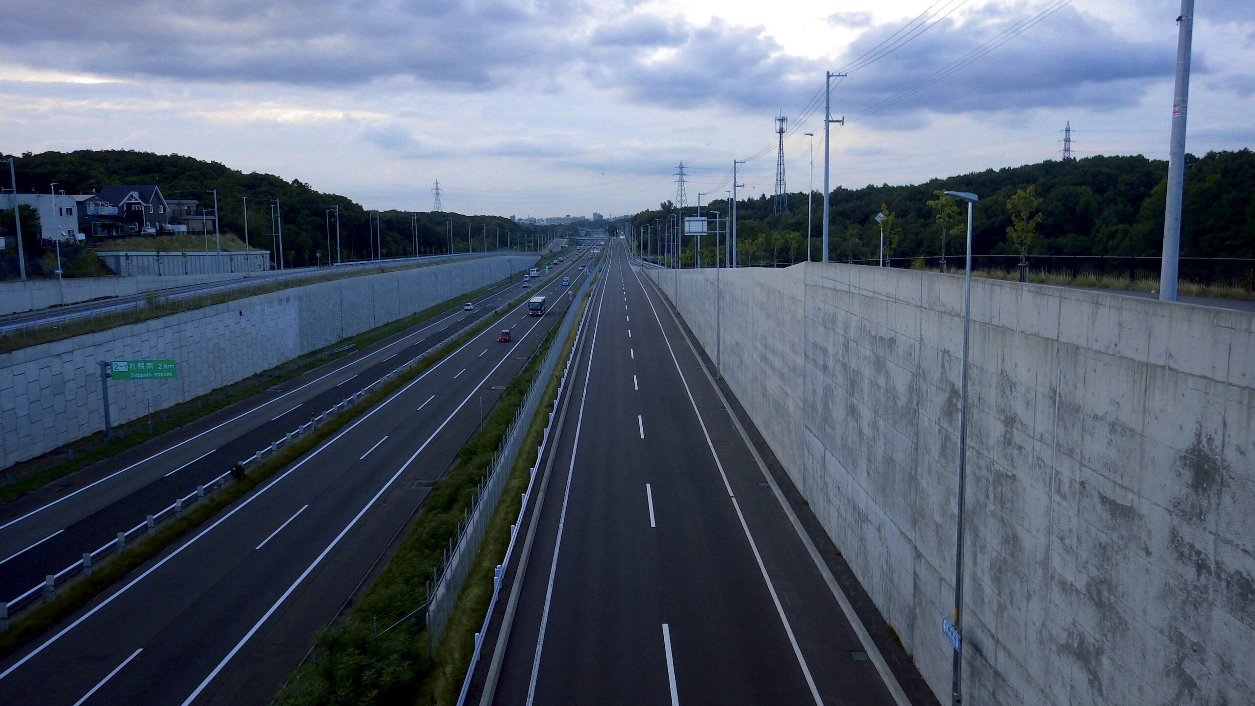 2014年 社会資本整備総合交付金事業 3･1･47札幌新道(3工区上り線)道路新設工事