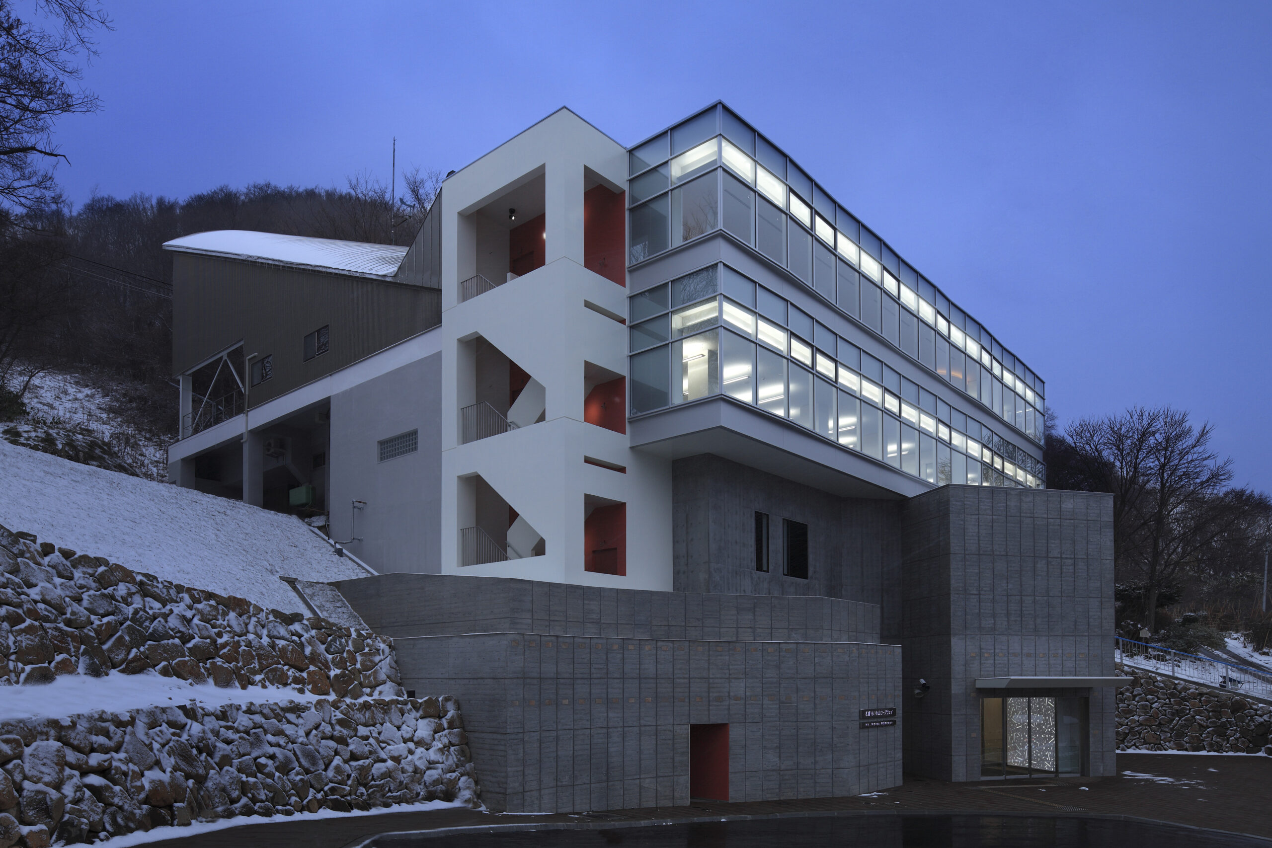 2011年 藻岩山魅力アップ構想施設再整備事業第2工区工事